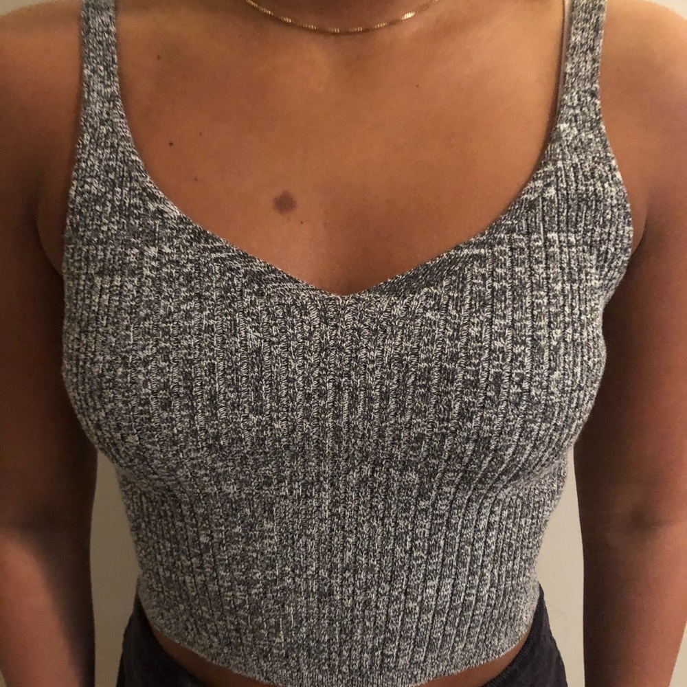 Grey v neck crop top
